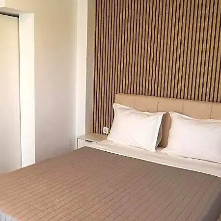 Hotel Sani Beverly Hills Luxury 4*